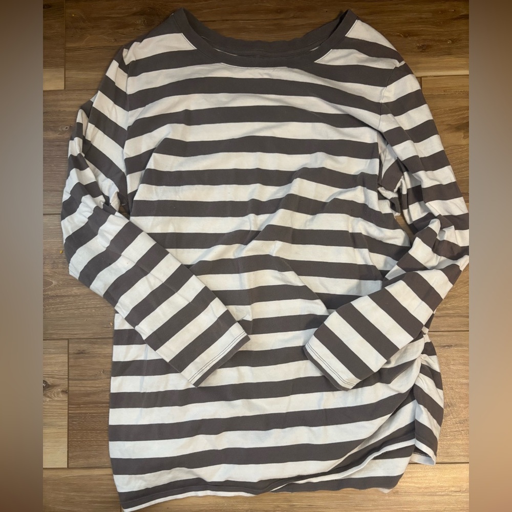 Striped Long Sleeve maternity shirt- Old Navy
